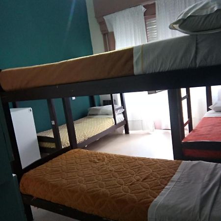 מר דל פלאטה Hostel Urbano מראה חיצוני תמונה