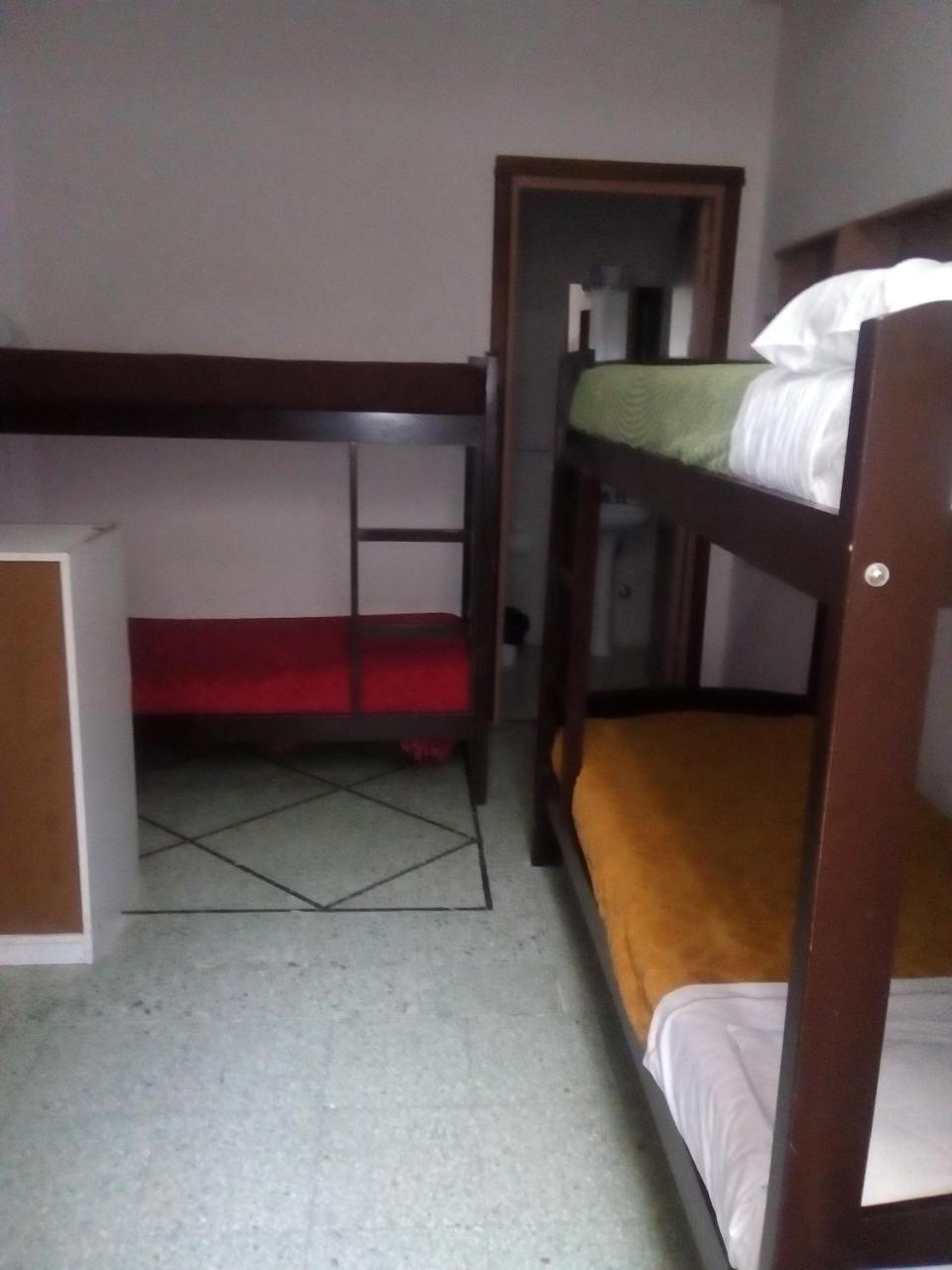 מר דל פלאטה Hostel Urbano מראה חיצוני תמונה